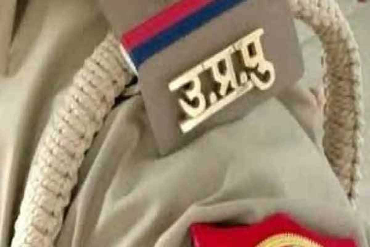 मैनेजर ने बैंक से 25 करोड़ से ज्यादा का गबन किया, मां-पत्नी के खातों में ट्रांसफर की रकम, एफआईआर दर्ज